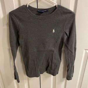 Gray long sleeve shirt